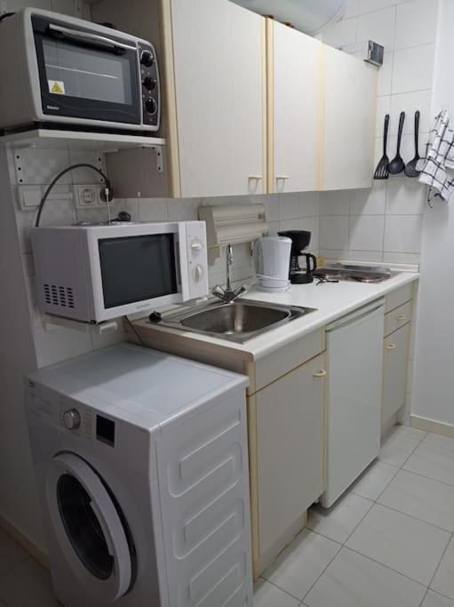 Piso Primera Linea De Mar Apartment เอมปูเรียบราบา ภายนอก รูปภาพ