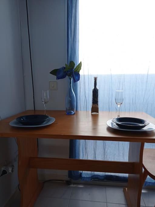 Piso Primera Linea De Mar Apartment เอมปูเรียบราบา ภายนอก รูปภาพ